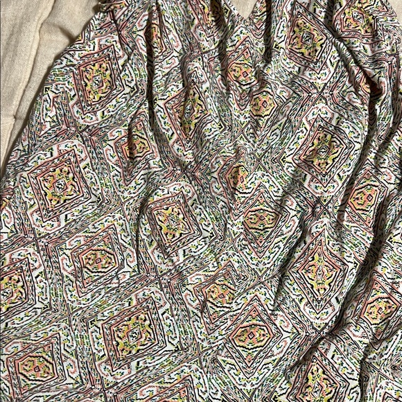 Patterned Spaghetti Strap romper - Picture 3 of 3